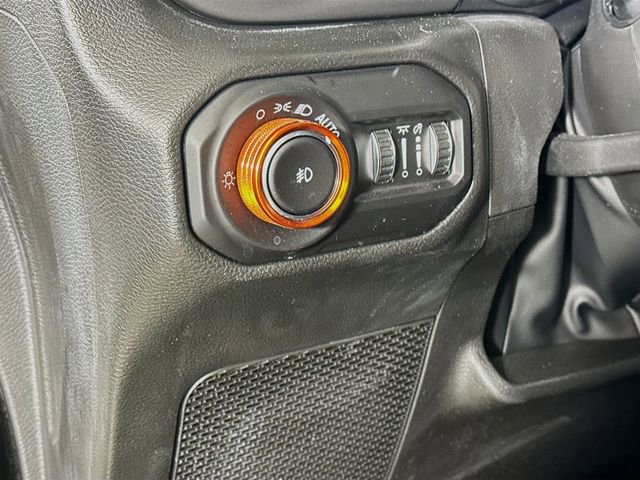 Used 2022 Jeep Wrangler Unlimited Sport w/ Xtreme Recon 35" Tire Package image 12