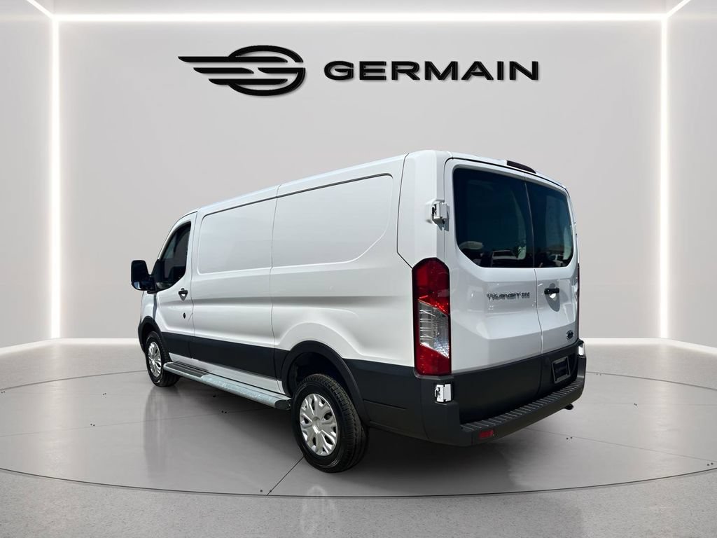 Certified 2025 Ford Transit 250 Low Roof w/ Exterior Upgrade Package RWD image 5