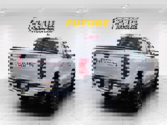 Used 2024 Chevrolet Colorado LT w/ LT Convenience Package image 4