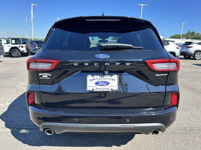 Certified 2024 Ford Escape ST-Line w/ Tech Pack #1 FWD image 7