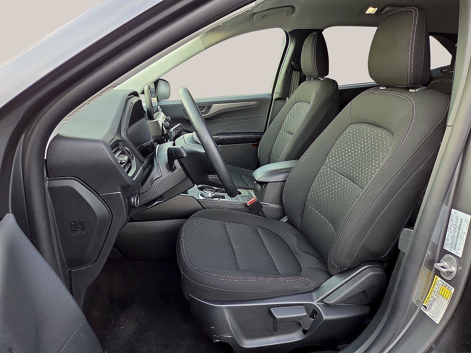 Certified 2025 Ford Escape Active AWD/4WD image 16