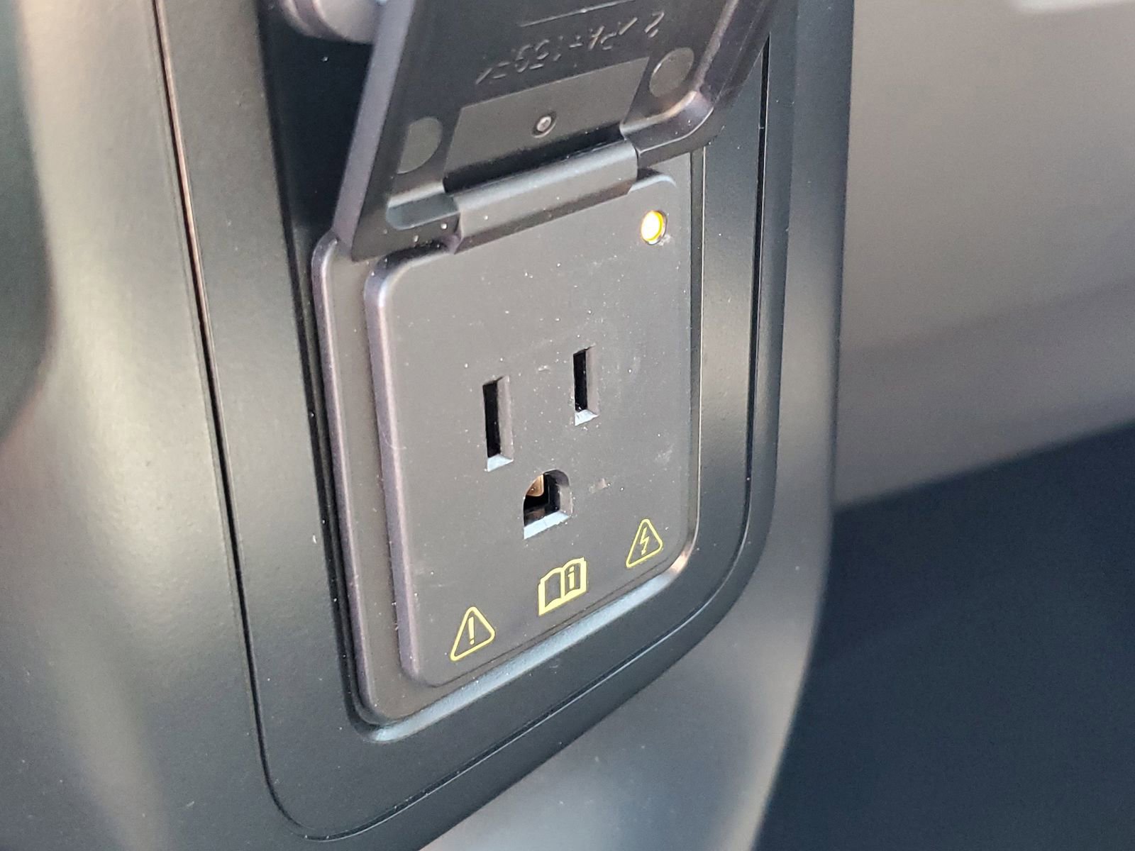 Certified 2022 Ford F150 XL w/ Equipment Group 101A High image 25