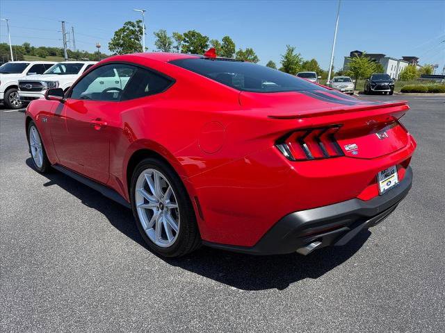 Certified 2025 Ford Mustang GT Premium RWD image 5