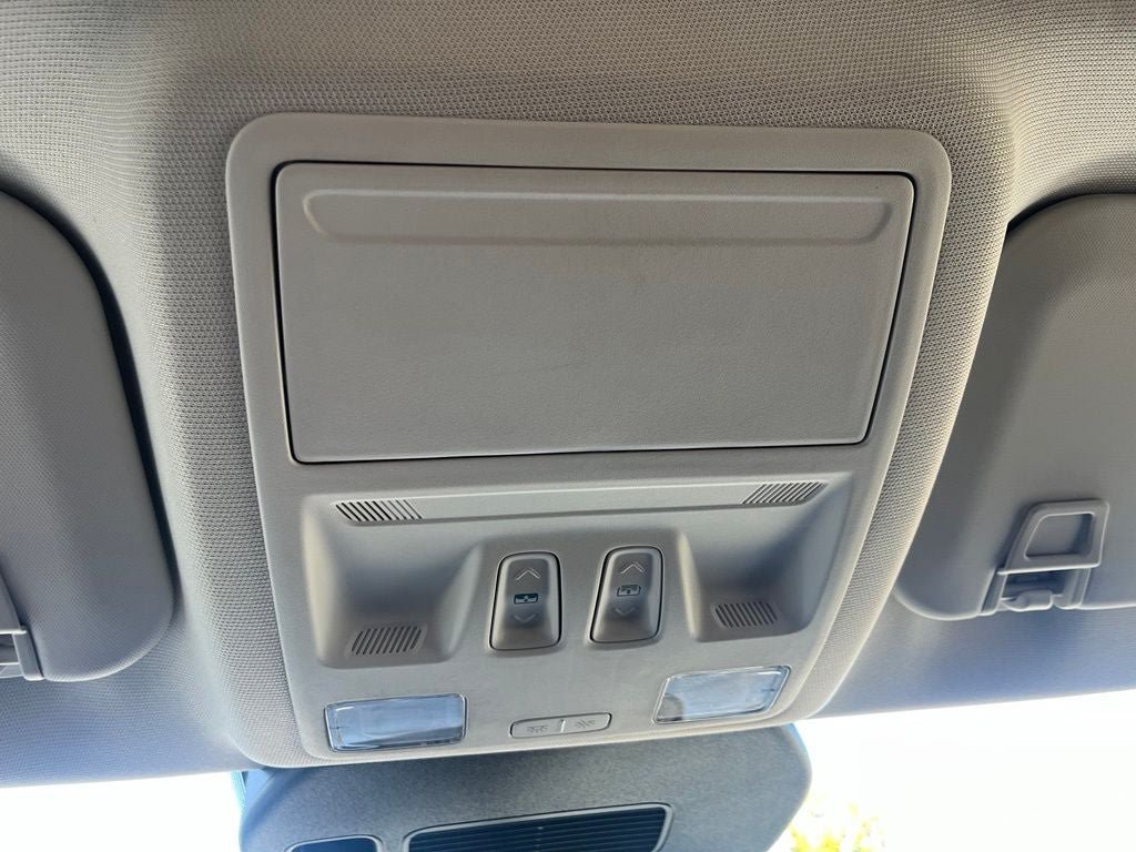 Certified 2022 Ford Escape SEL w/ SEL Stealth AWD Package image 35