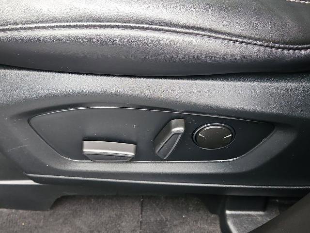 Certified 2022 Ford Explorer XLT w/ Equipment Group 202A image 20