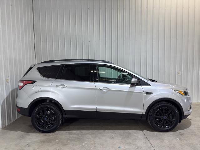 Certified 2018 Ford Escape SE image 27