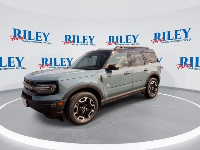 Certified 2023 Ford Bronco Sport Outer Banks image 3