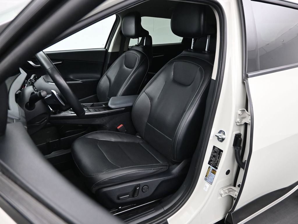 Used 2022 Kia EV6 Wind w/ Wind Technology Package image 9