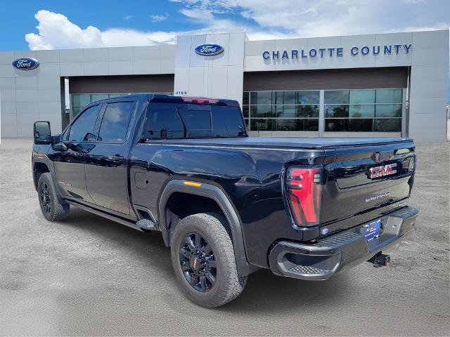Used 2024 GMC Sierra 2500 AT4 w/ AT4 Premium Plus Package AWD/4WD image 4