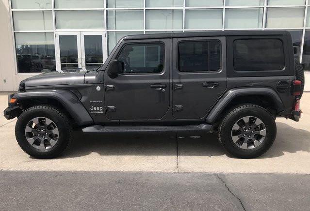 Used 2018 Jeep Wrangler Unlimited Sahara w/ Cold Weather Group image 5