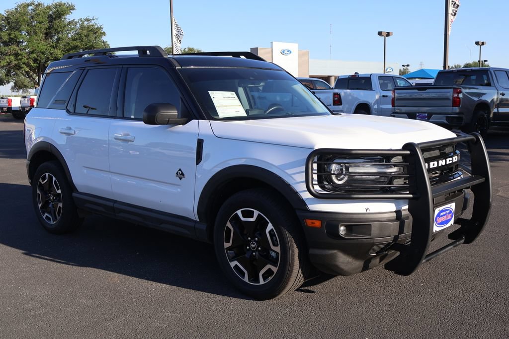Certified 2022 Ford Bronco Sport Outer Banks w/ Tech Package AWD/4WD image 15