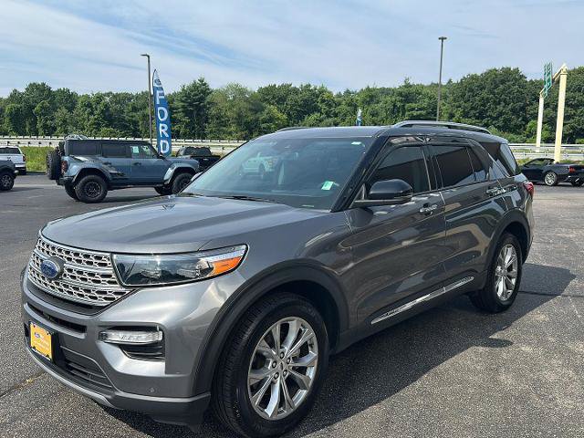 Certified 2022 Ford Explorer Limited w/ Equipment Group 301A AWD/4WD image 3