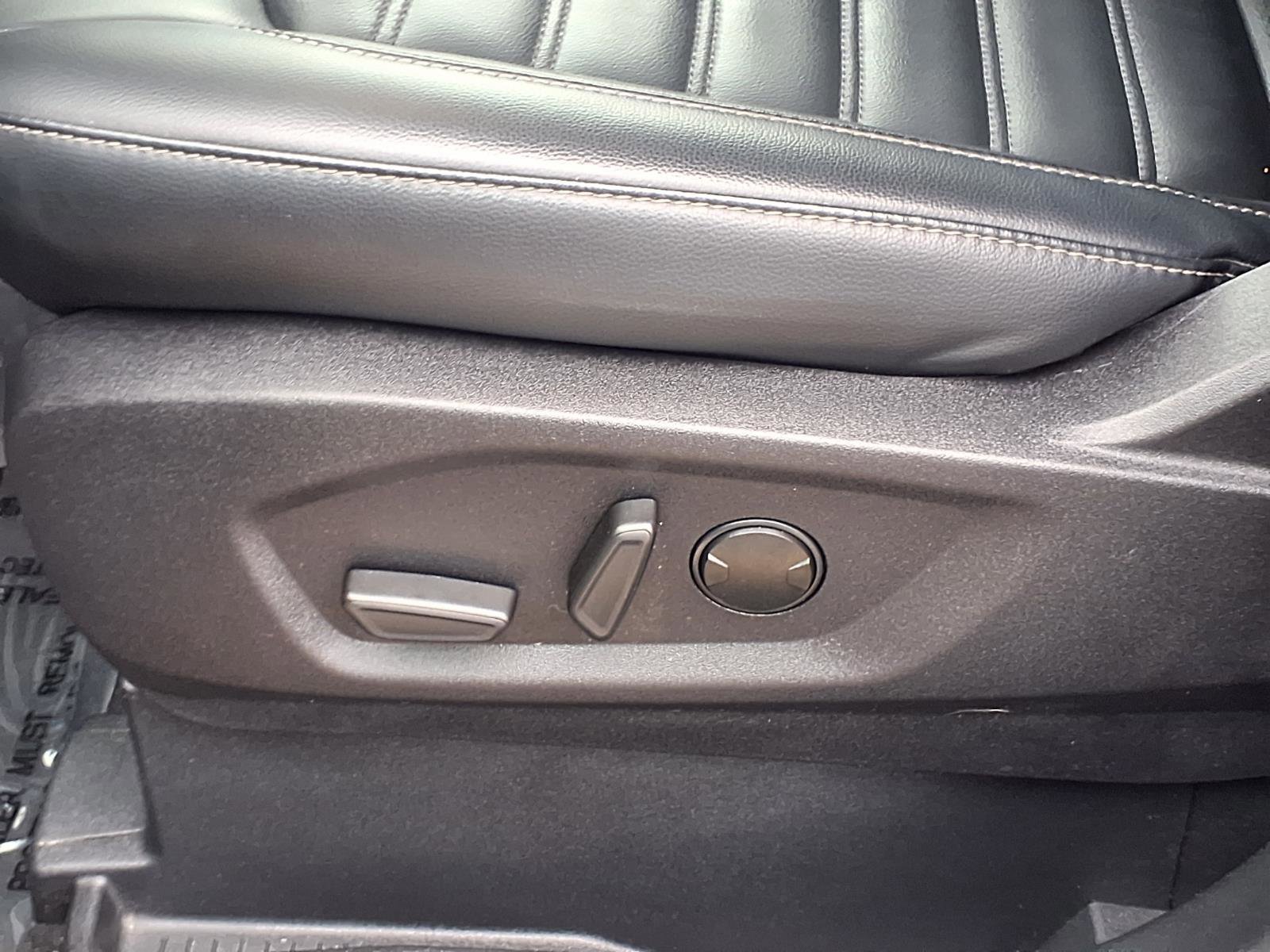 Certified 2024 Ford Edge SEL w/ Convenience Package image 7