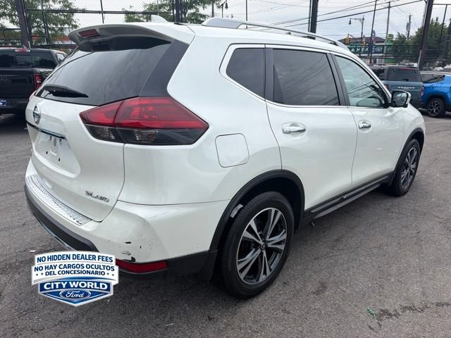 Used 2018 Nissan Rogue SL w/ Premium Package AWD/4WD image 5