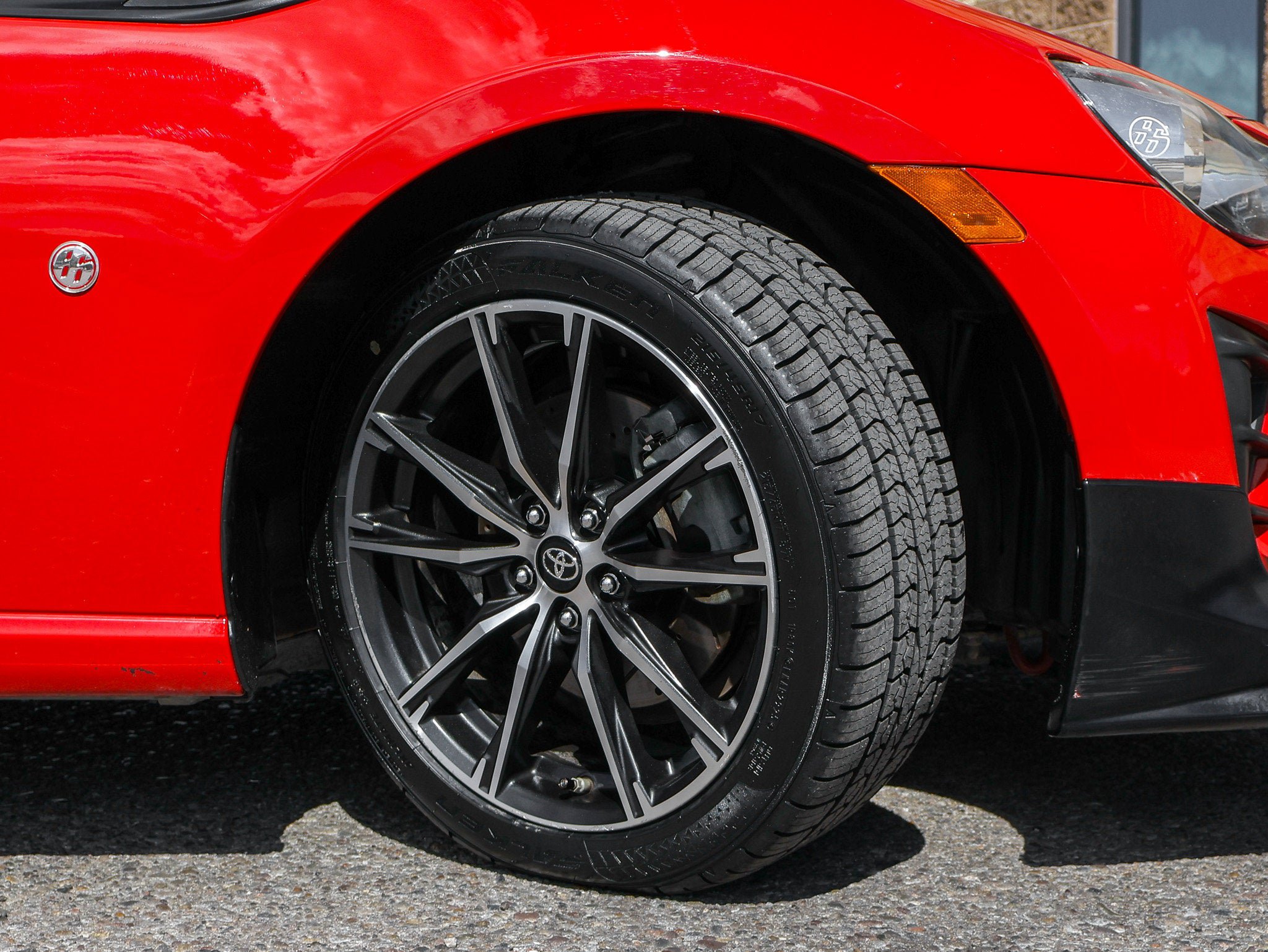 Used 2018 Toyota 86 RWD image 13