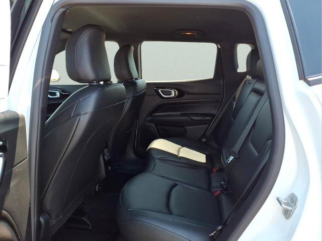 Used 2026 Jeep Compass Limited AWD/4WD image 11