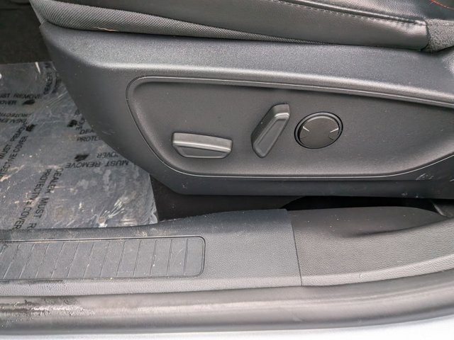 Certified 2024 Ford Escape ST-Line w/ Tech Pack #1 image 16