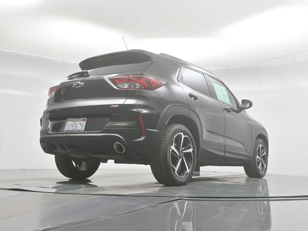 Used 2021 Chevrolet TrailBlazer RS image 16