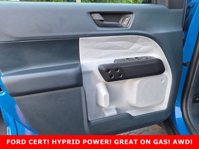 Certified 2026 Ford Maverick XLT w/ Equipment Group 301A AWD/4WD image 12