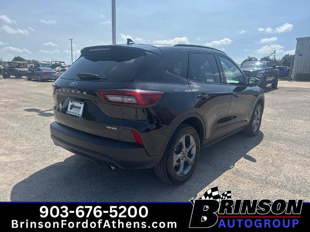 Certified 2025 Ford Escape ST-Line Select AWD/4WD image 5