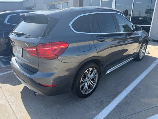 Used 2017 BMW X1 xDrive28i AWD/4WD image 2