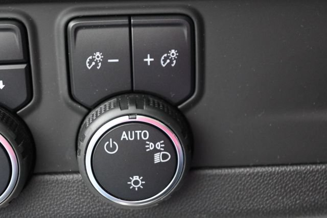 Used 2023 Chevrolet Tahoe High Country AWD/4WD image 23