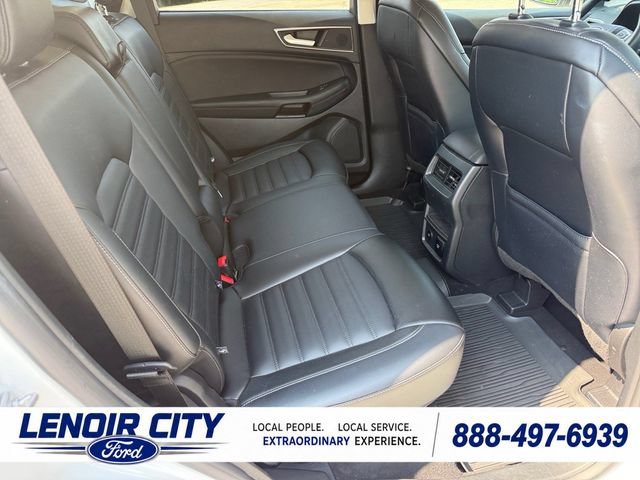 Certified 2023 Ford Edge SEL w/ Convenience Package AWD/4WD image 12