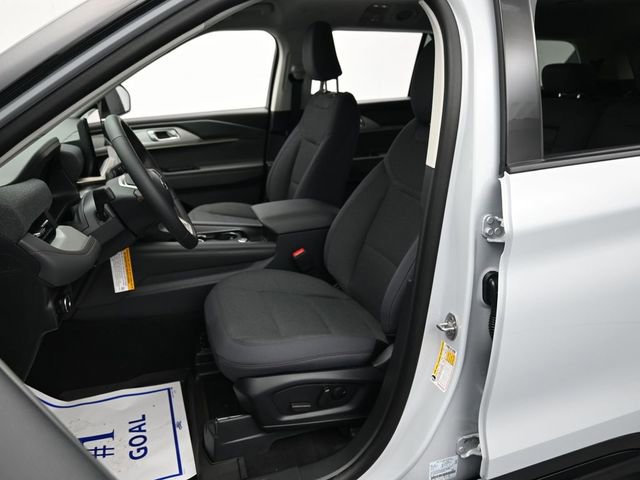 Certified 2026 Ford Explorer Active image 11