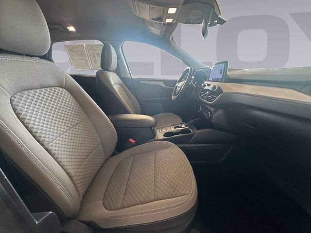 Certified 2022 Ford Escape SE w/ Convenience Package FWD image 17