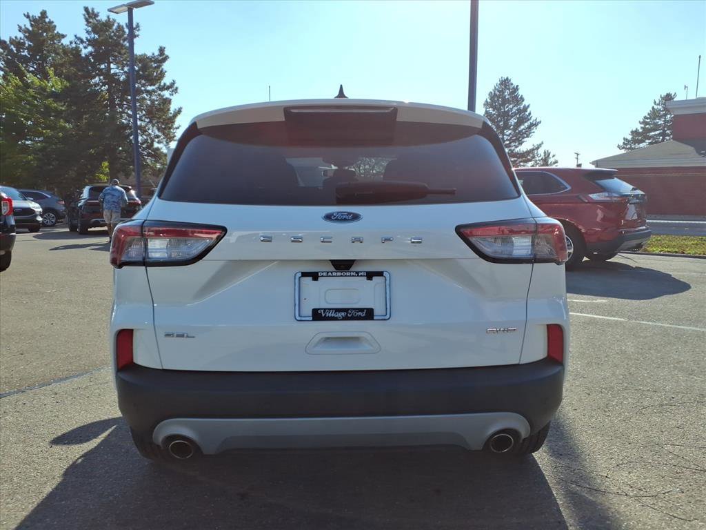 Certified 2022 Ford Escape SEL w/ Technology Package image 3