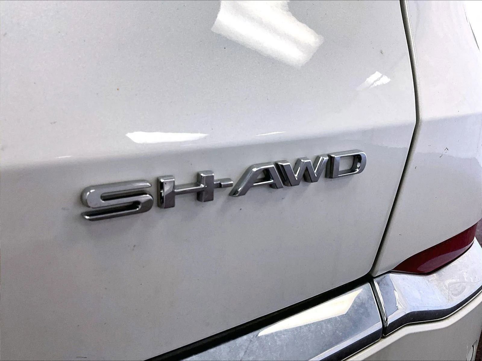 Used 2022 Acura MDX SH-AWD w/ Advance Package image 13