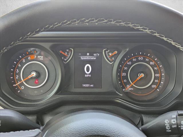 Used 2025 Jeep Wrangler Sport AWD/4WD image 11