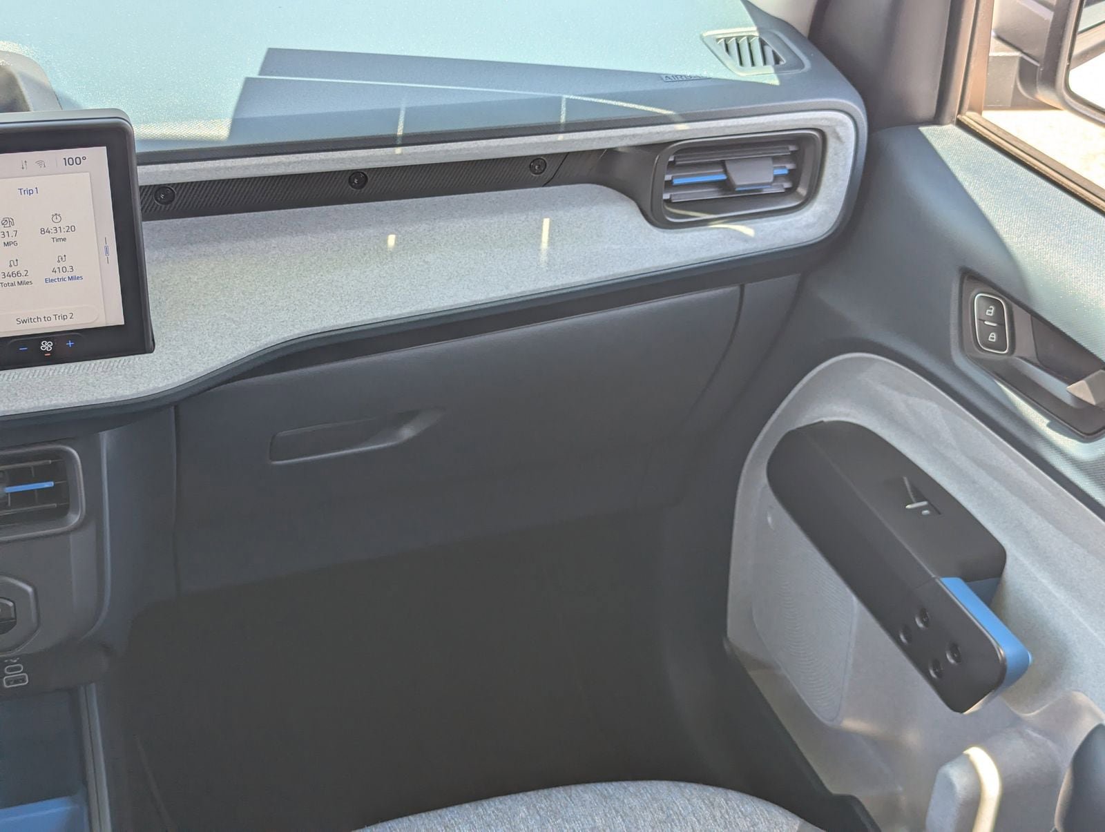 Certified 2026 Ford Maverick XLT FWD image 17