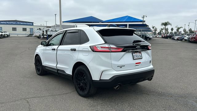 Certified 2020 Ford Edge SE image 5