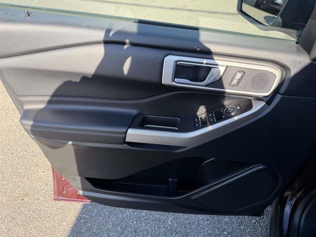Certified 2023 Ford Explorer XLT AWD/4WD image 35