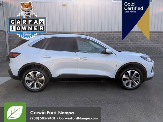 Certified 2025 Ford Escape Platinum AWD/4WD image 2