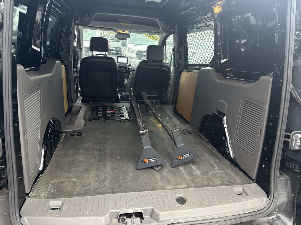 Certified 2020 Ford Transit Connect XL FWD image 11