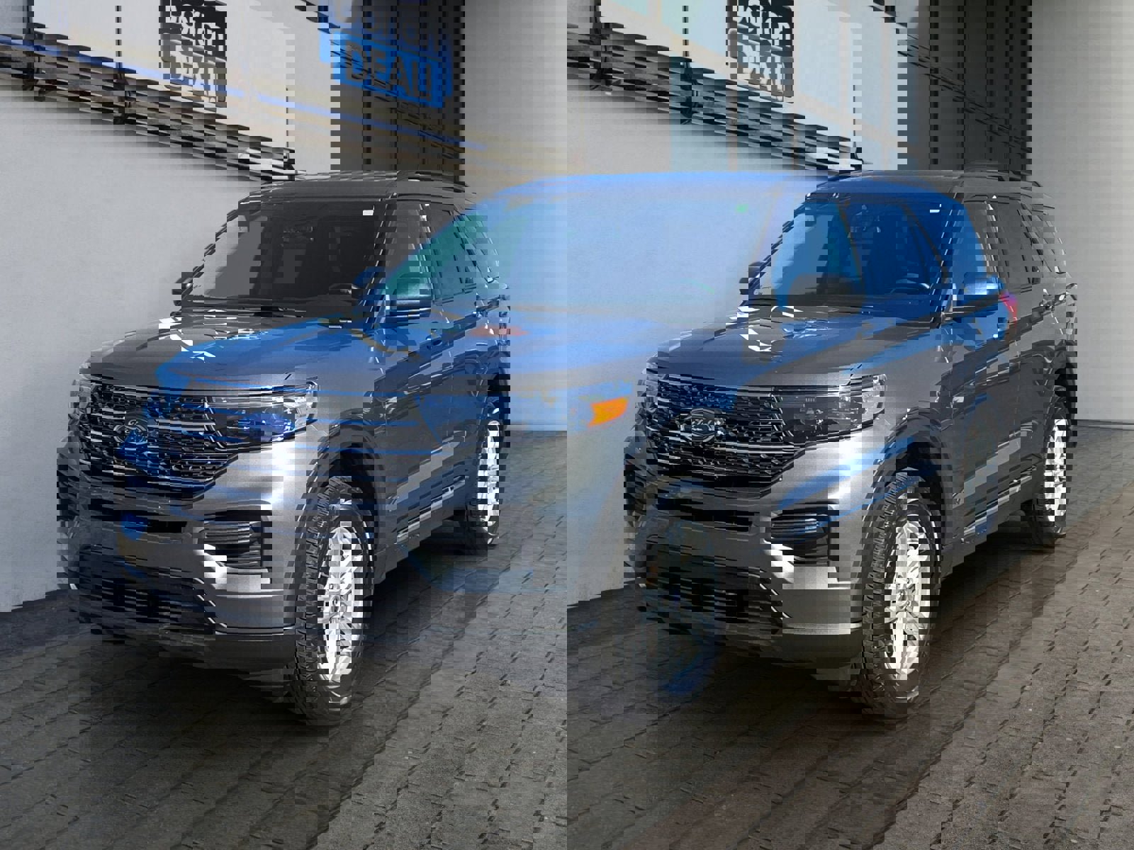 Certified 2024 Ford Explorer XLT image 7