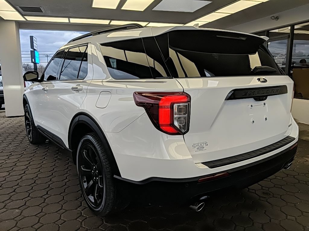 Certified 2023 Ford Explorer ST-Line AWD/4WD image 8