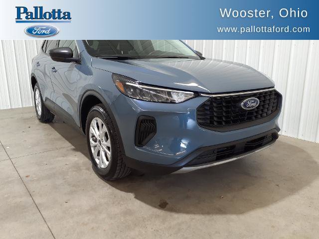 Certified 2023 Ford Escape Active AWD/4WD image 1