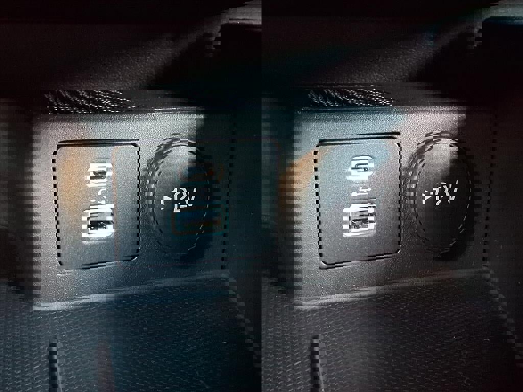 Certified 2023 Ford Escape ST-Line image 17