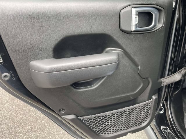 Used 2024 Jeep Gladiator Sport AWD/4WD image 6