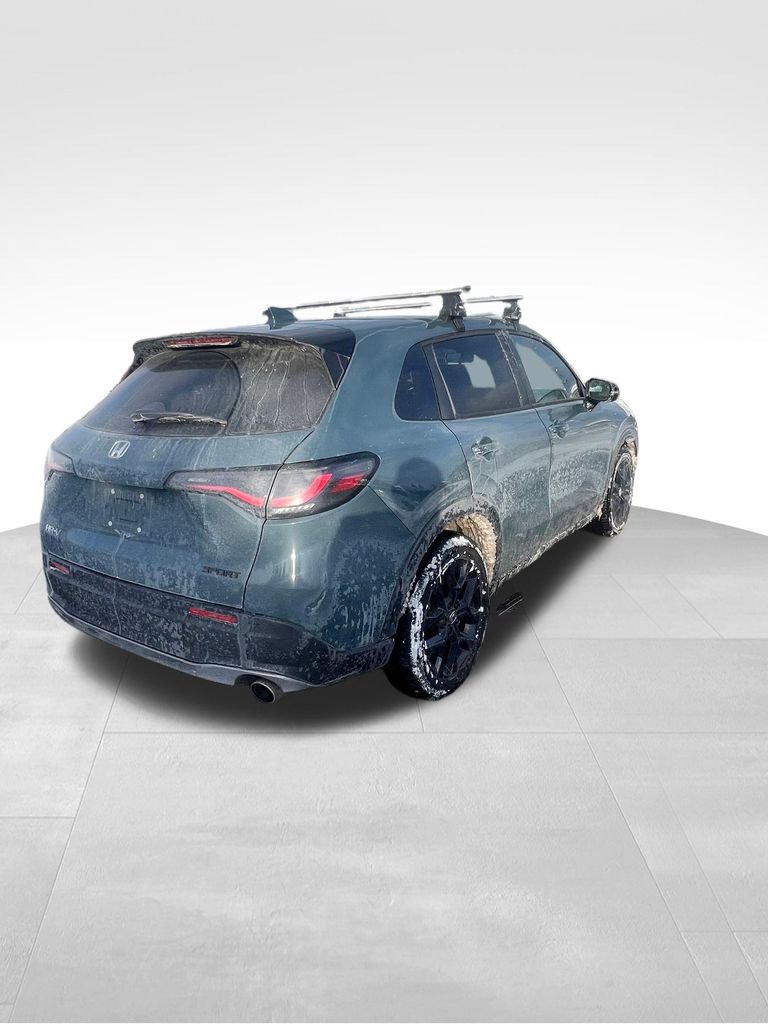 Used 2024 Honda HR-V Sport image 3