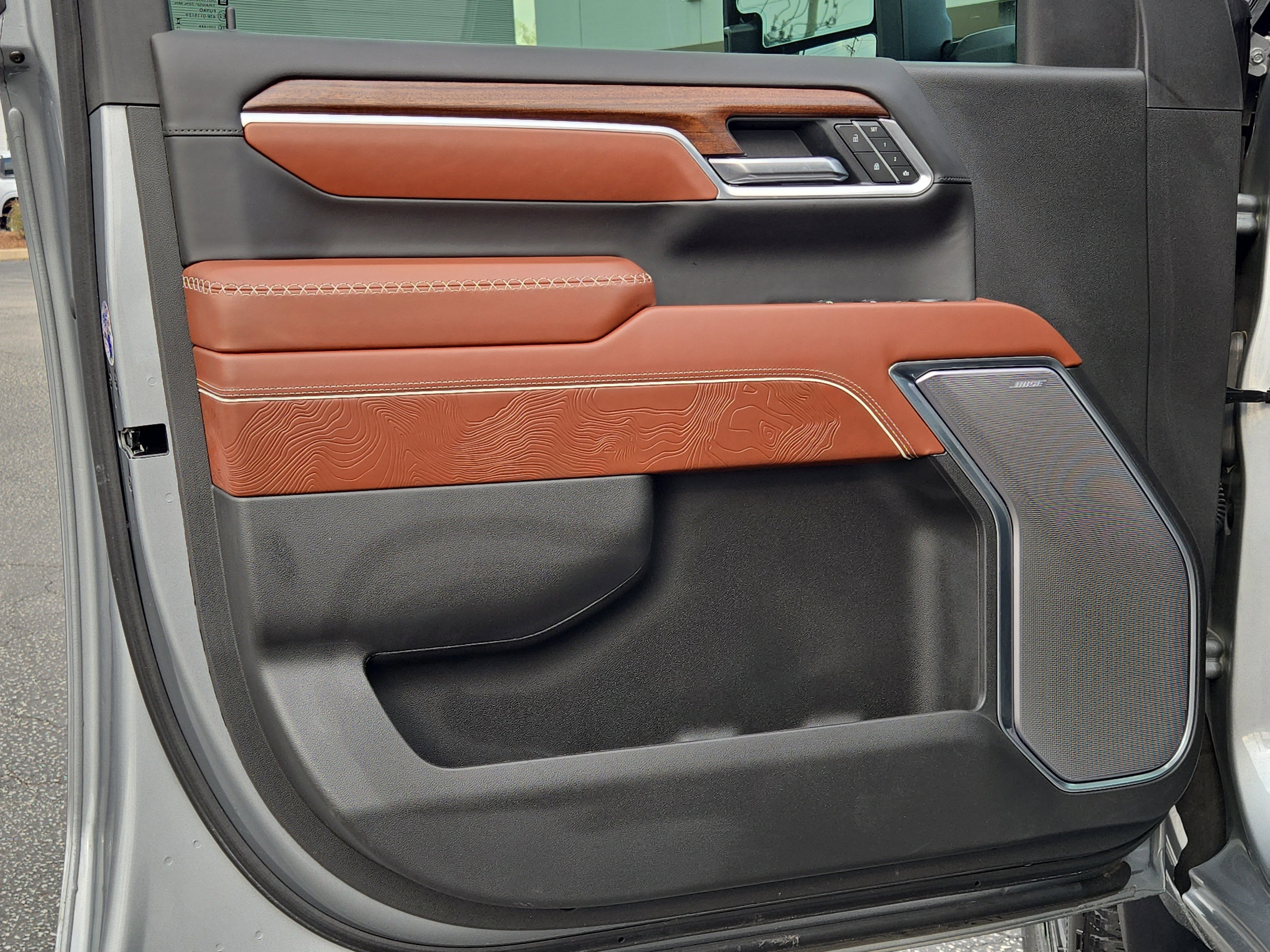 Used 2026 GMC Sierra 3500 Denali Ultimate image 14