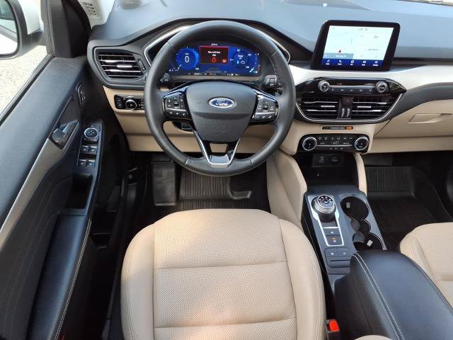 Certified 2022 Ford Escape SEL w/ Technology Package FWD image 10