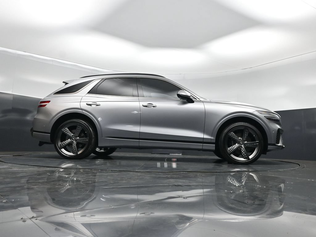 Used 2024 Genesis GV70 3.5T Sport w/ Sport Advanced Package AWD/4WD image 46