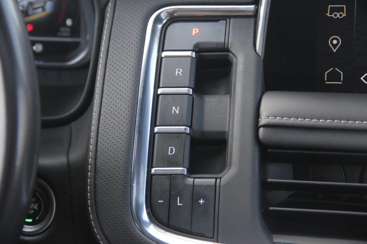 Used 2023 GMC Yukon XL SLT image 24