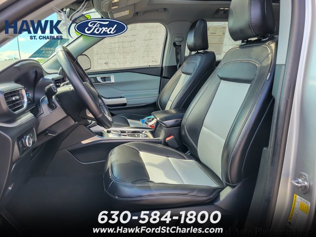 Certified 2023 Ford Explorer XLT w/ Equipment Group 202A AWD/4WD image 8
