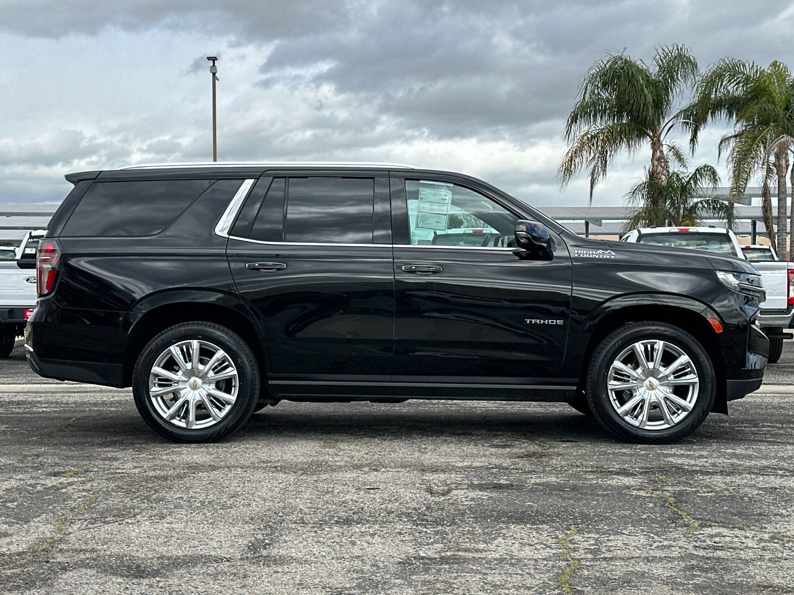 Used 2023 Chevrolet Tahoe High Country image 6
