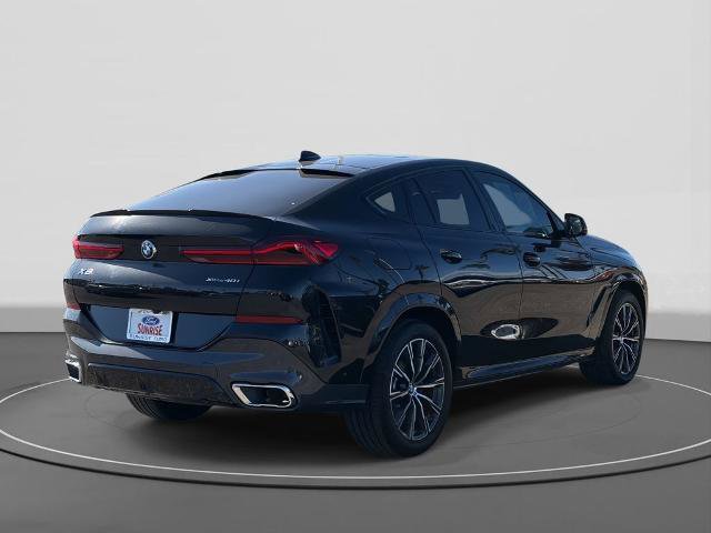 Used 2021 BMW X6 xDrive40i w/ M Sport Package AWD/4WD image 4